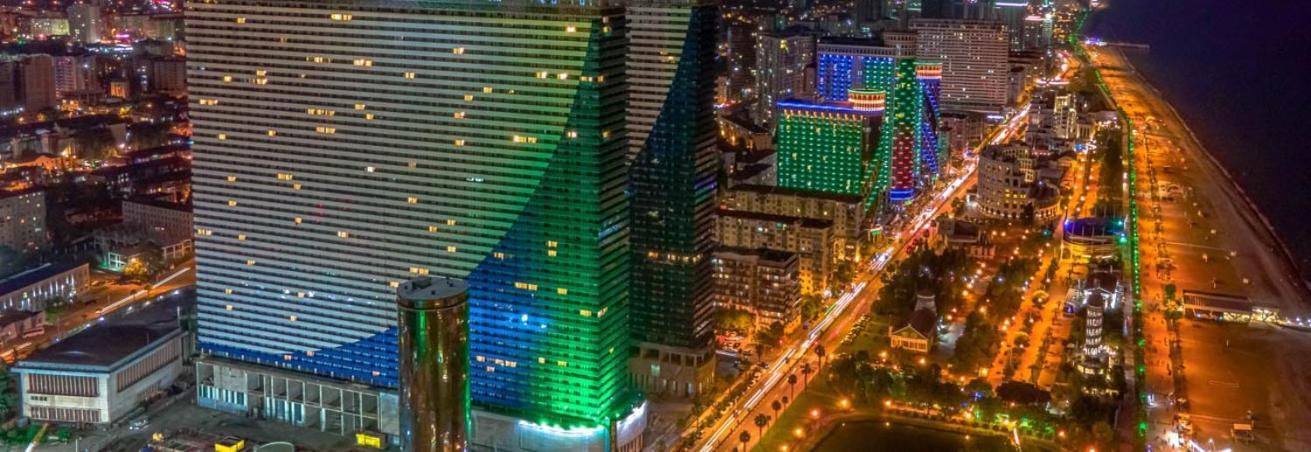 Hotel Orbit City Batumi Esterno foto